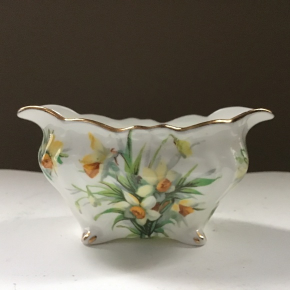 Daffodil Creamer and Sugar Bowl - Picture 4 of 4